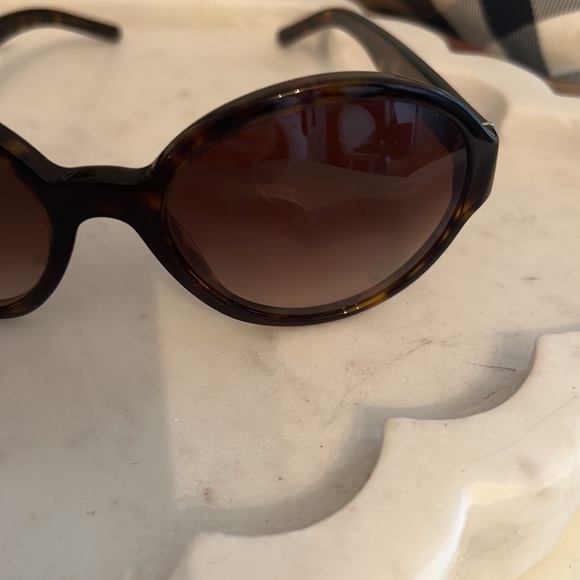 Burberry Women's Sunglasses and Case - Picture 8 of 14